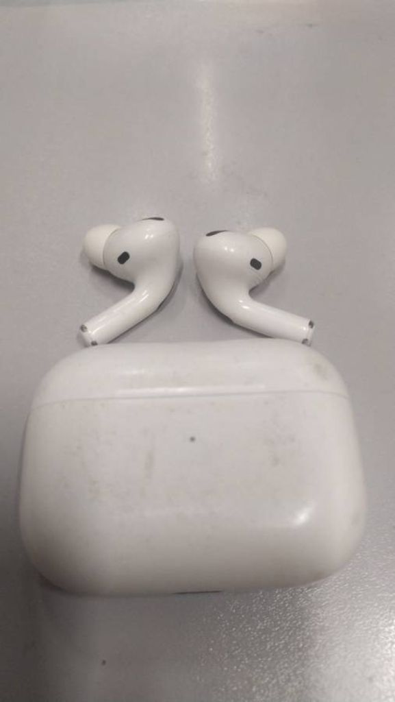 Apple AirPods Pro (MWP22)