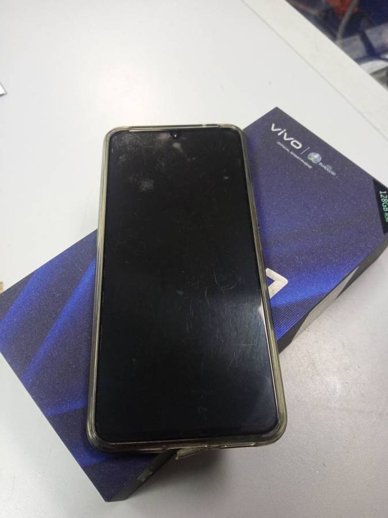 Vivo v21 8/128gb