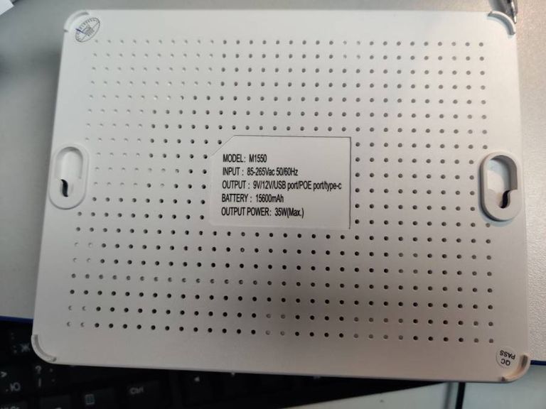 Купить Powerbank m1550 ups mini dc 15600mah pd 20w type-c Б/У