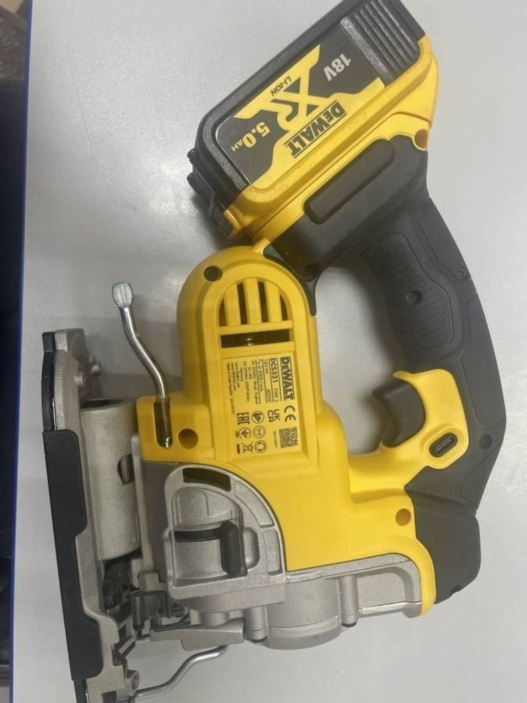 Оголошення Dewalt dcf886/ dcd790/ dcs355/ dcs331 3акб 2ah зп Б/У