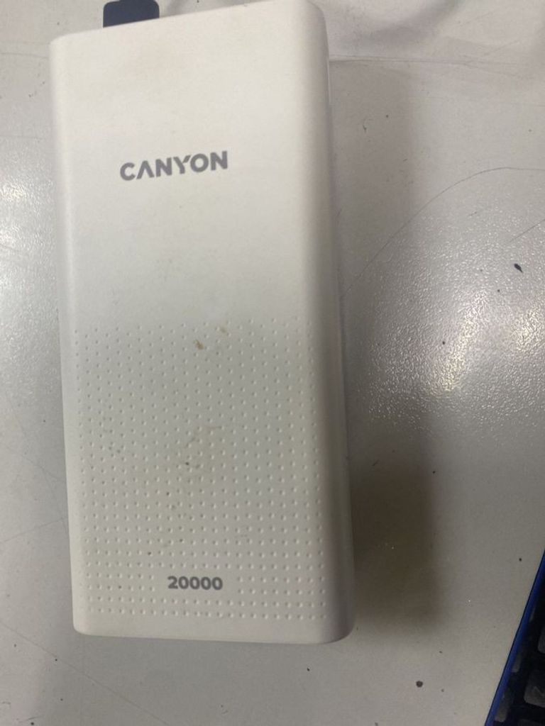 Купить Canyon cne-cpb2001w 20000 mah Б/У