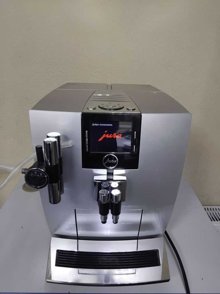 Оголошення Jura Impressa J9.3 One Touch TFT Chrome Б/У