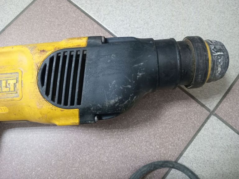 Розпродаж Dewalt d25113qs, продавець Техноскарб