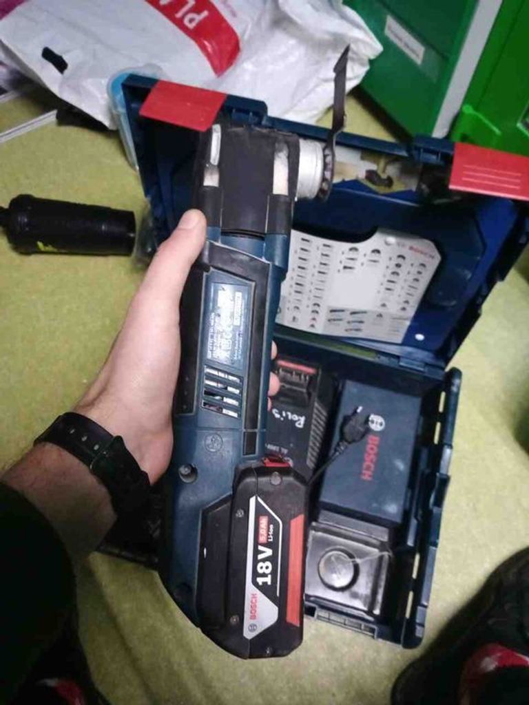 Оголошення Bosch GOP 18 V-EC Professional (06018B0001) Б/У