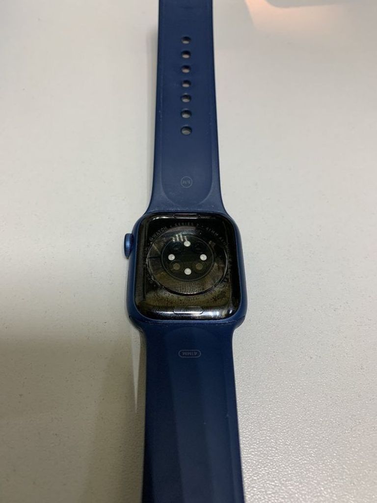 Оголошення Apple watch series 7 gps 41mm aluminum case with sport Б/У
