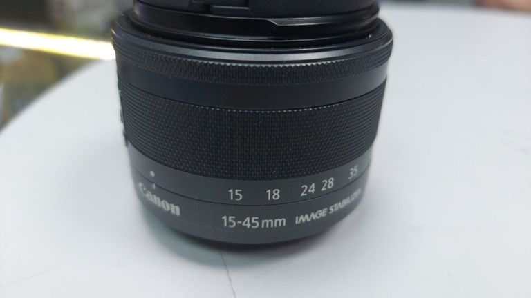 Canon eos m50 mark i + 15-45 мм f/3.5-6.3 is stm Код:01-200616519. Зображення 6