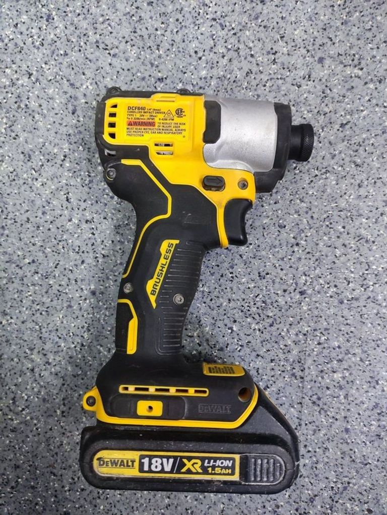 Dewalt dcf620 + dcf840 + акб 1,5 ач + акб 4,0 ач + зп Код:01-200637513. Зображення 5