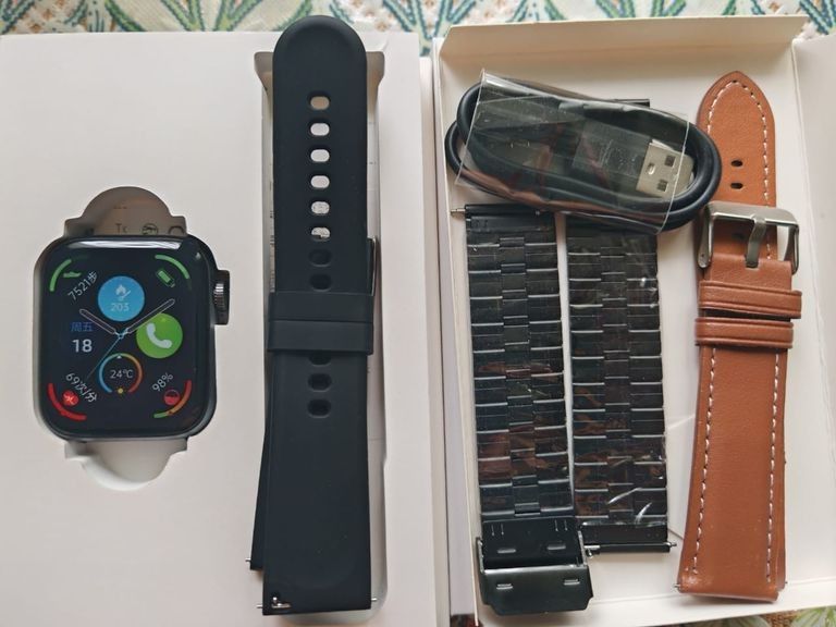 Объявление Водонепроницаемые спортивные смарт-часы для Xiaomi, Huawei, realme. Б/У