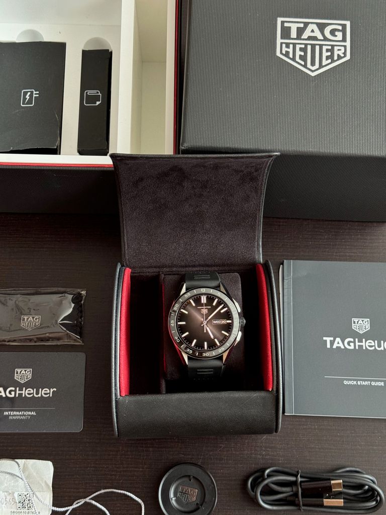 Купить Tag Heuer Connected Calibre e3 45mm Black Ceramic Ultra smart watch Б/У