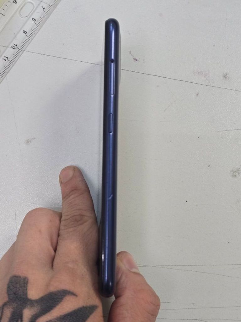 Дешиво Samsung galaxy a01 2/16gb с ломбарда