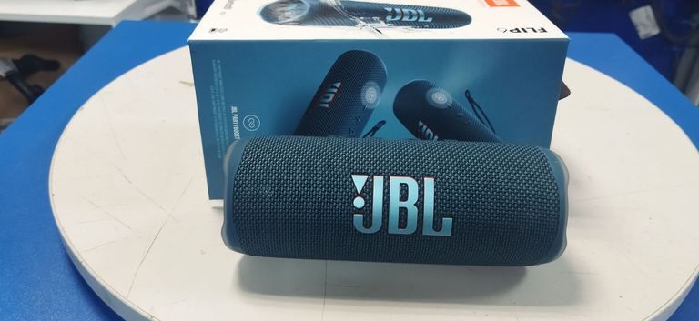 Купити Jbl Flip 6 Black (JBLFLIP6BLK) Б/У