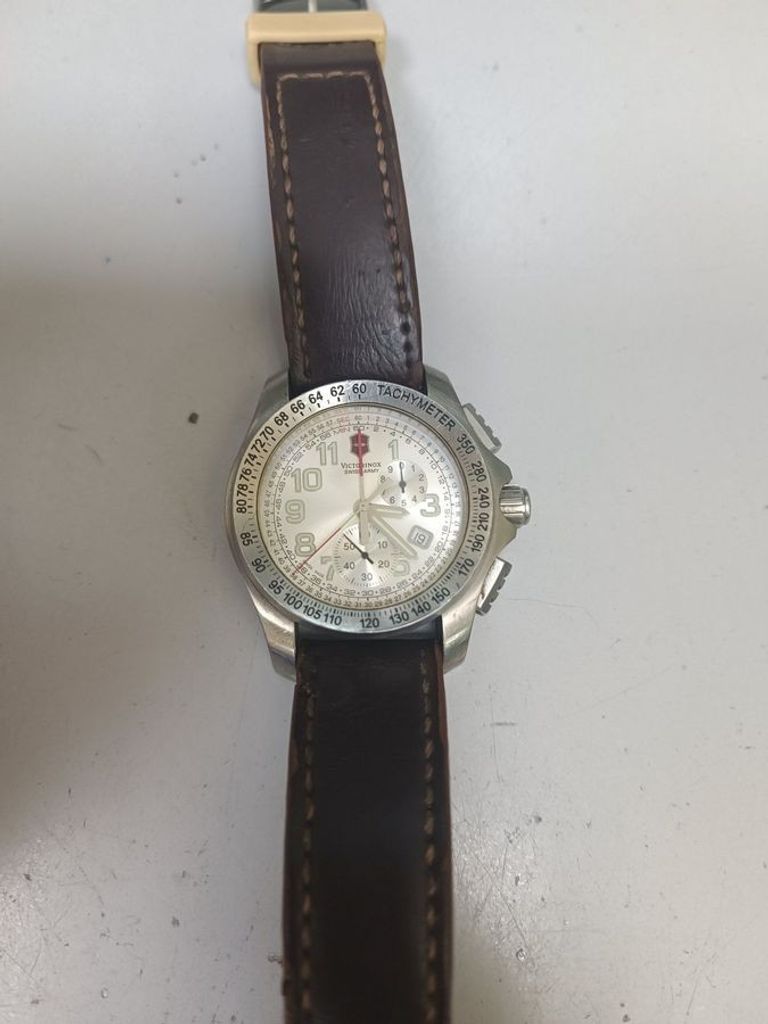 Купити Victorinox v25789 Б/У