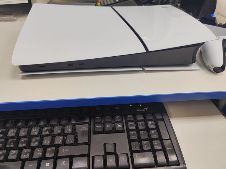 Дешево Sony PlayStation 5 Slim Digital Edition 1TB з ломбарду