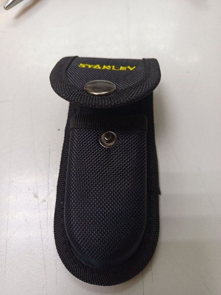 Дешиво Stanley multitool с ломбарда