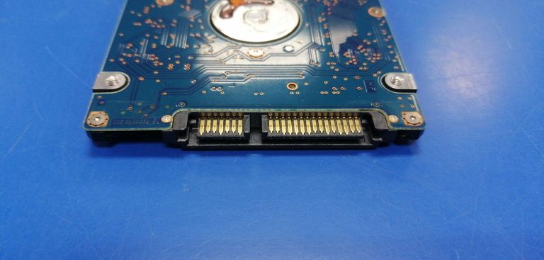 Hgst hts545050a7e380 Код:01-200795104. Изображение 7