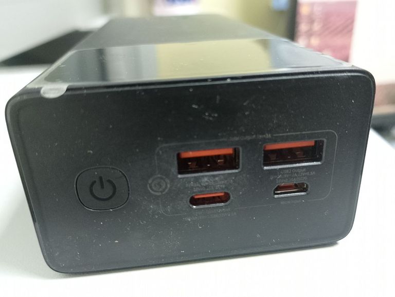 Оголошення Baseus 22.5w 30000mah Б/У