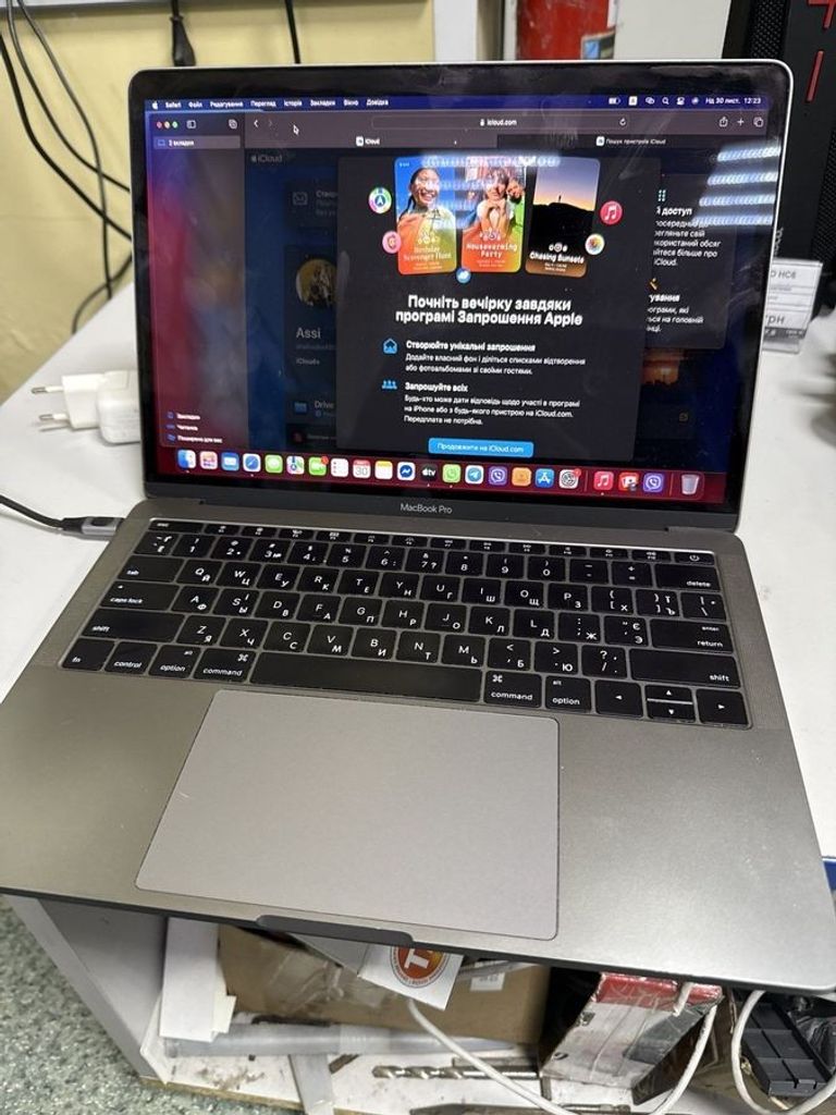 Купить Apple macbook pro a1708 13,3" core i7 2,5ghz/ram16gb/ssd256gb/intel iris plus graphics 640 Б/У
