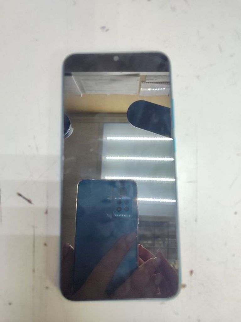 Дешево Xiaomi redmi 9a 2/32gb з ломбарду