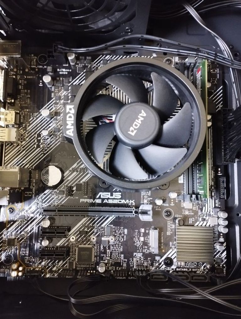 Пк amd ryzen 5 5500/ram 16 gb/hdd відсутній/ssd 240 gb/інтегрована Код:01-200807945. Изображение 9