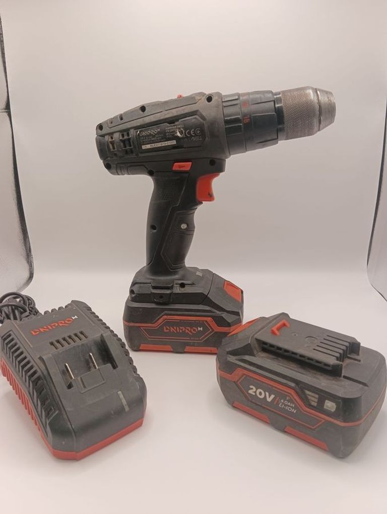 Купить Dnipro-M cd-200th 2акб 4ah зп Б/У