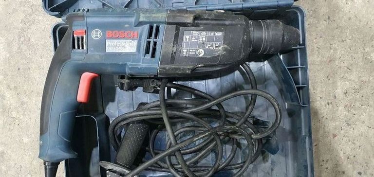 Дешиво Bosch gbh 240 с ломбарда