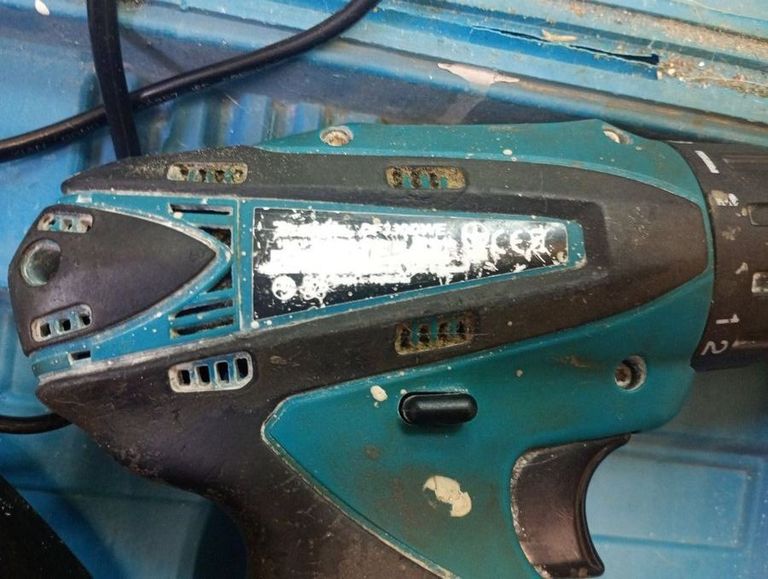 Купити Makita df330dwe 1акб зп Б/У