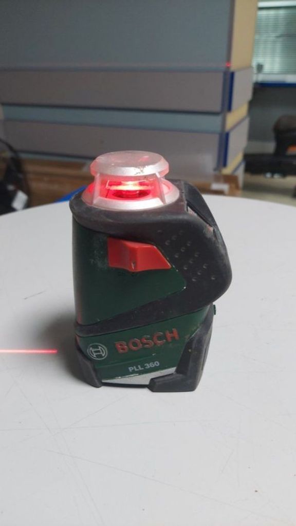 Купити Bosch pll 360 Б/У