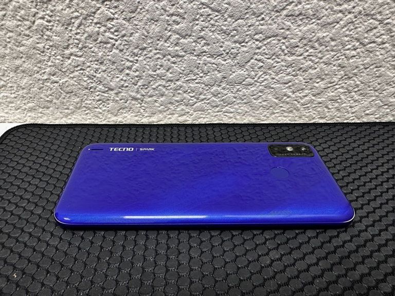 Дешево Tecno spark 6 go ke5j 3/64gb з ломбарду