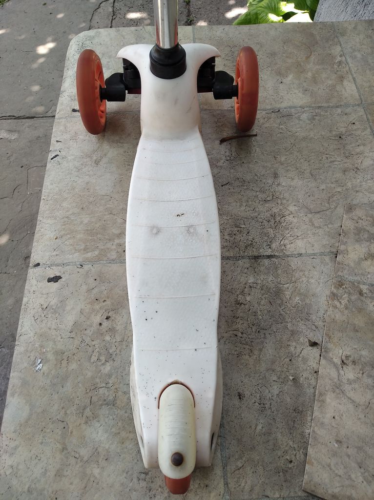 Дешево Scooter з ломбарду