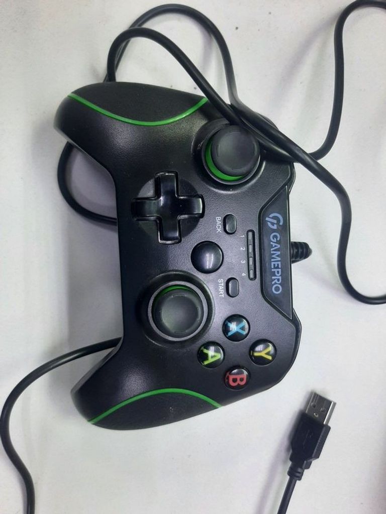 Купити Gamepro mg450b-green Б/У