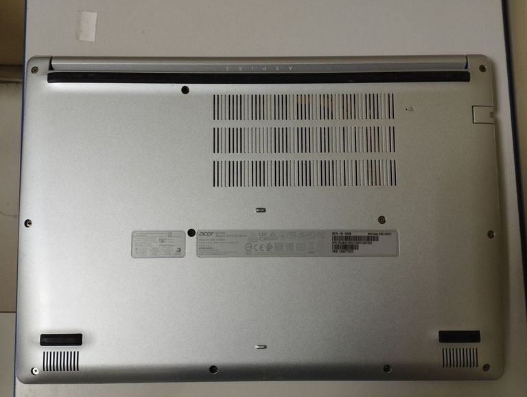 Дешево Acer 15/ryzen 5 5500u ddr4/16gb ddr4/hdd *відсутній/ssd 512 gb/*інтегрована з ломбарду