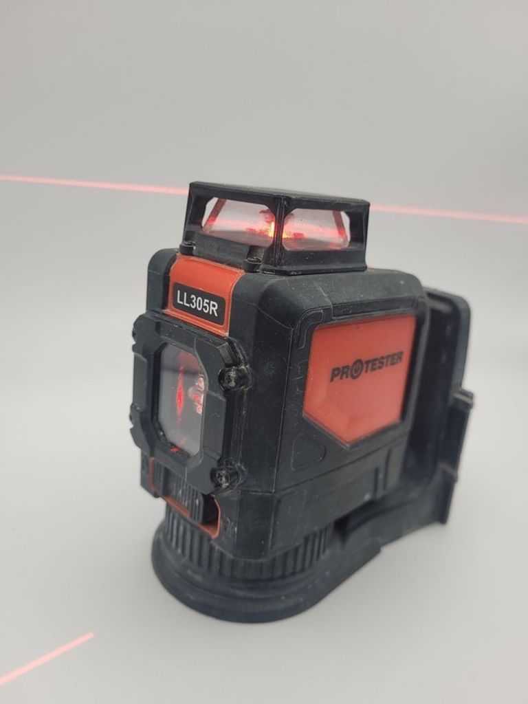 Дешево Protester LL305R з ломбарду