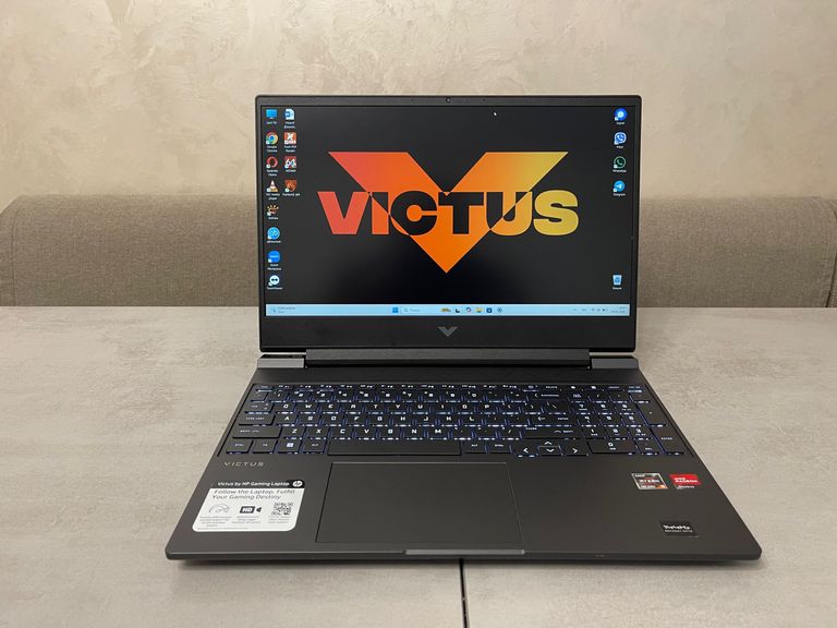 Купити HP Victus 15 15z-fb100, 15,6" Б/У