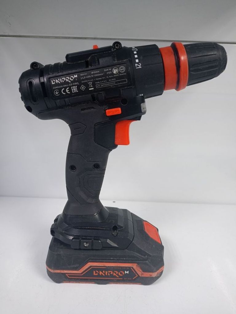 Дешево Dnipro-M cd-218q 1акб 2ah зп з ломбарду