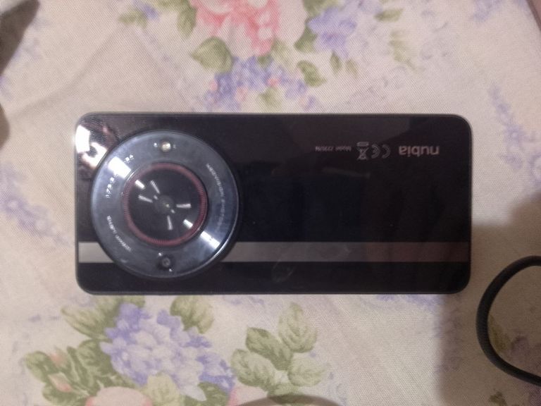 Купить Zte nubia focus 5g 6/256gb z2357n Б/У