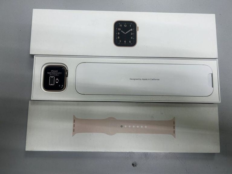 Объявление Apple watch se gps 40mm aluminum case Б/У
