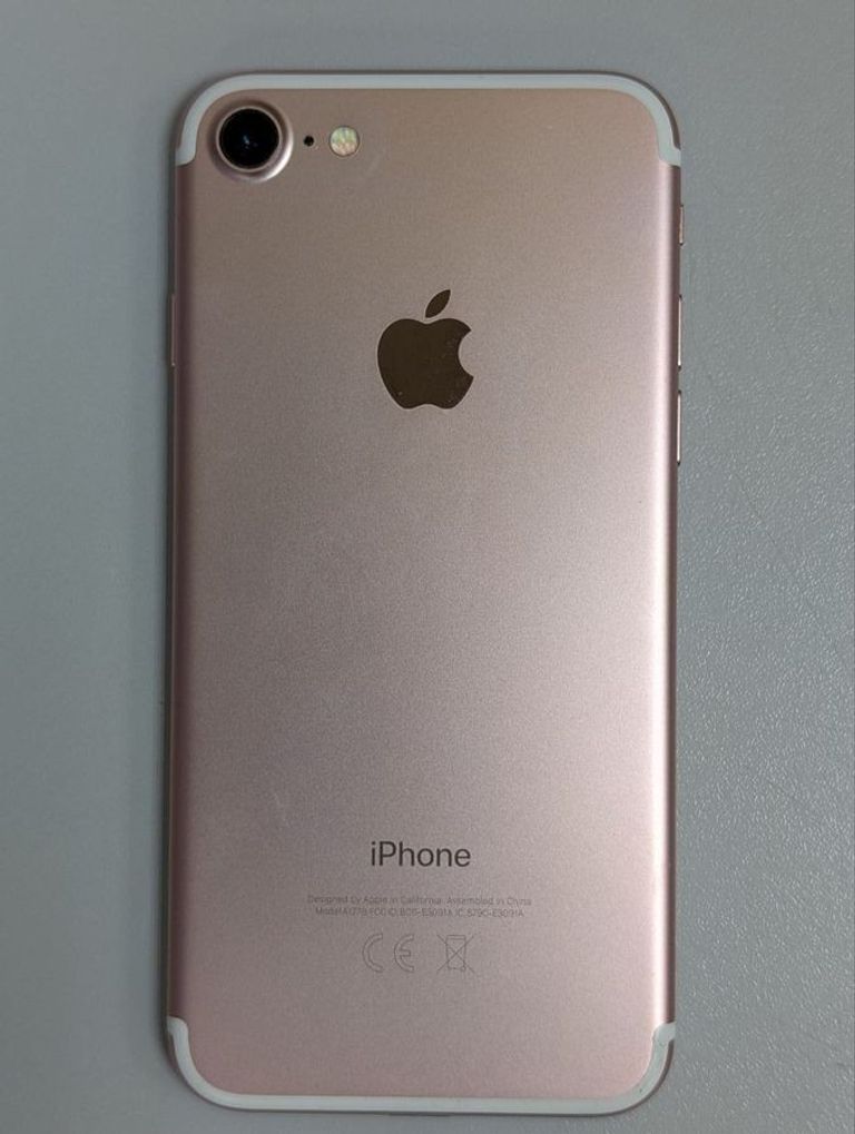 Объявление Apple iphone 7 32gb Б/У
