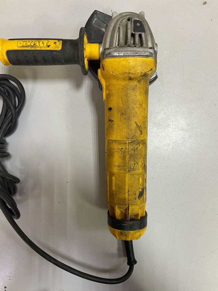 Купити Dewalt DWE4217 Б/У