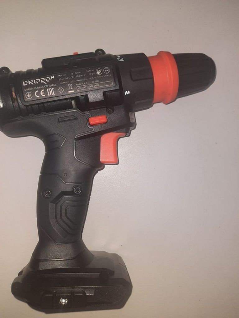 Купити Dnipro-M cd-218q 1акб 2ah зп Б/У