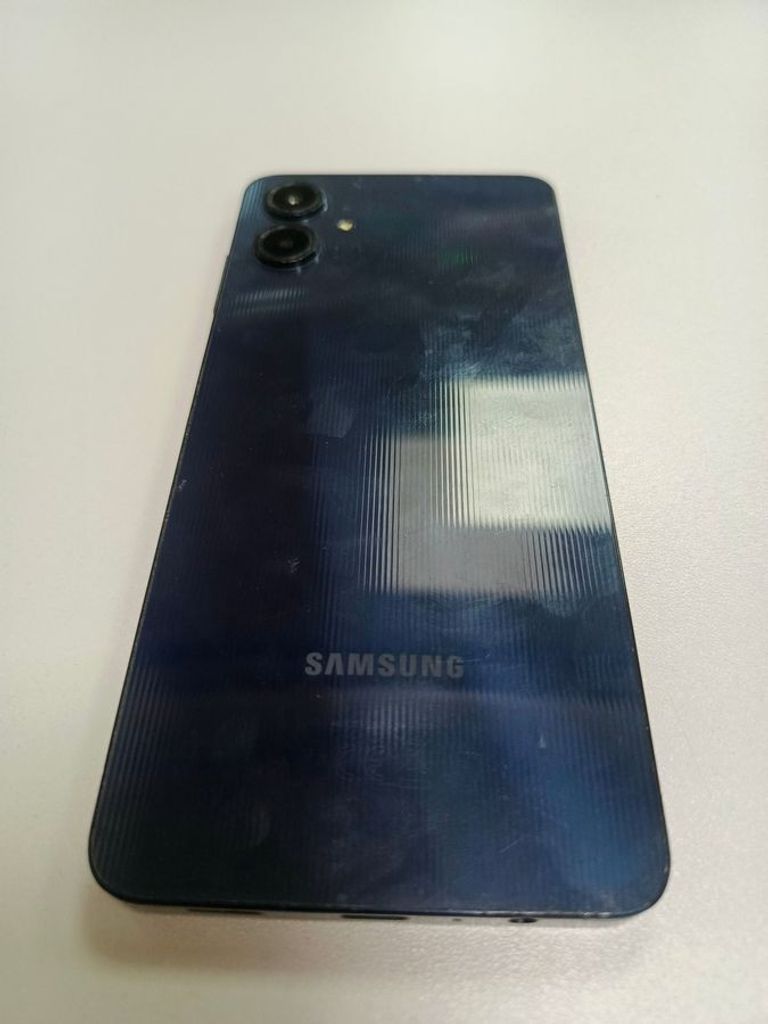 Дешево Samsung galaxy a06 4/128gb з ломбарду