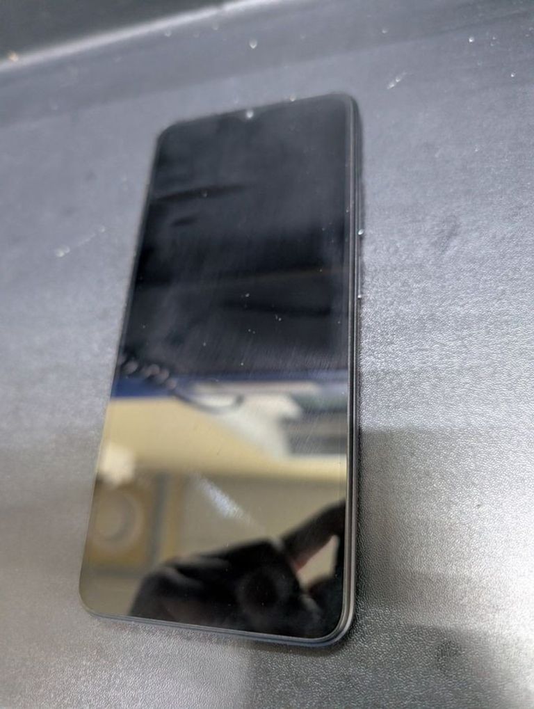 Дешево Xiaomi redmi 12c 3/64gb з ломбарду