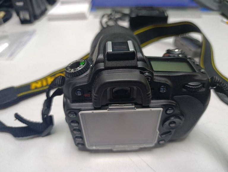 Оголошення Nikon d90/ af-s dx nikor 18-105mm1:3.5-5.6g ed vr Б/У