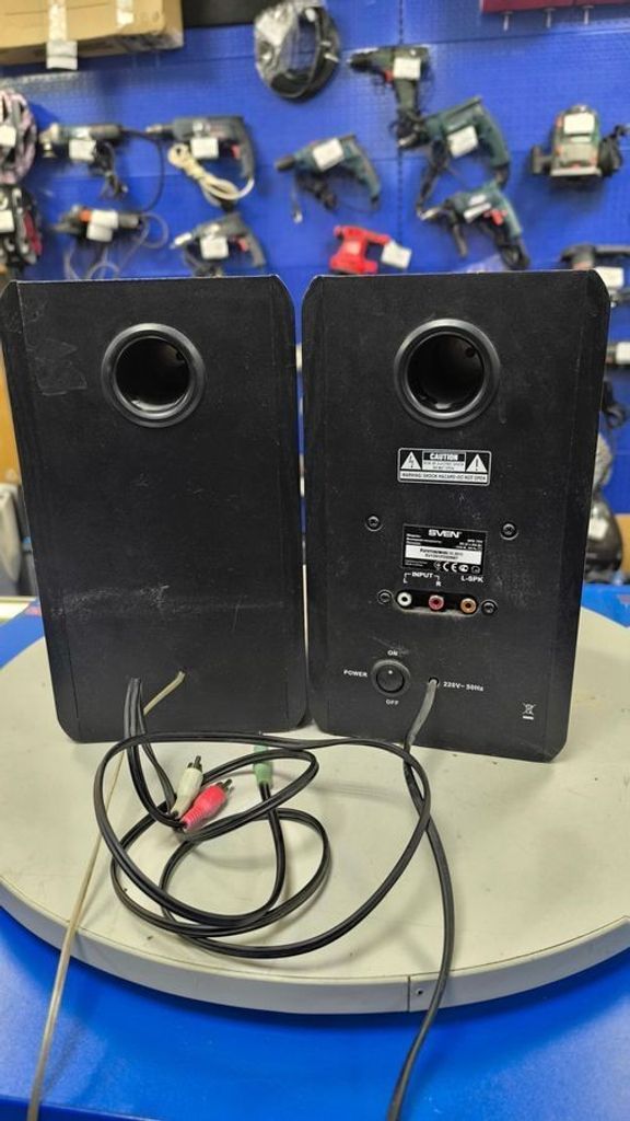 Дешево Sven sps-704 з ломбарду