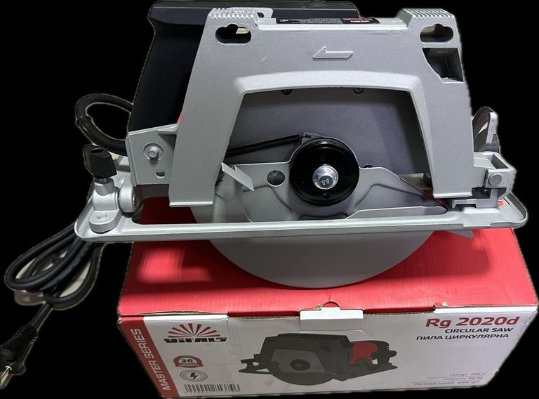 Оголошення Vitals rg 2020d Б/У