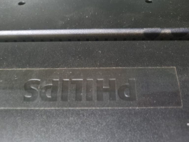 Дешиво Philips 241v8l/00 с ломбарда