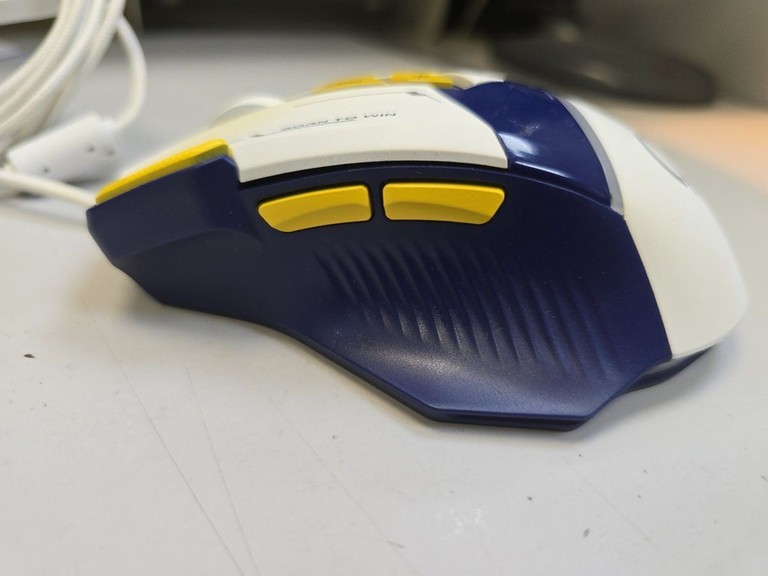 Купити Gamepro GM300BL Б/У