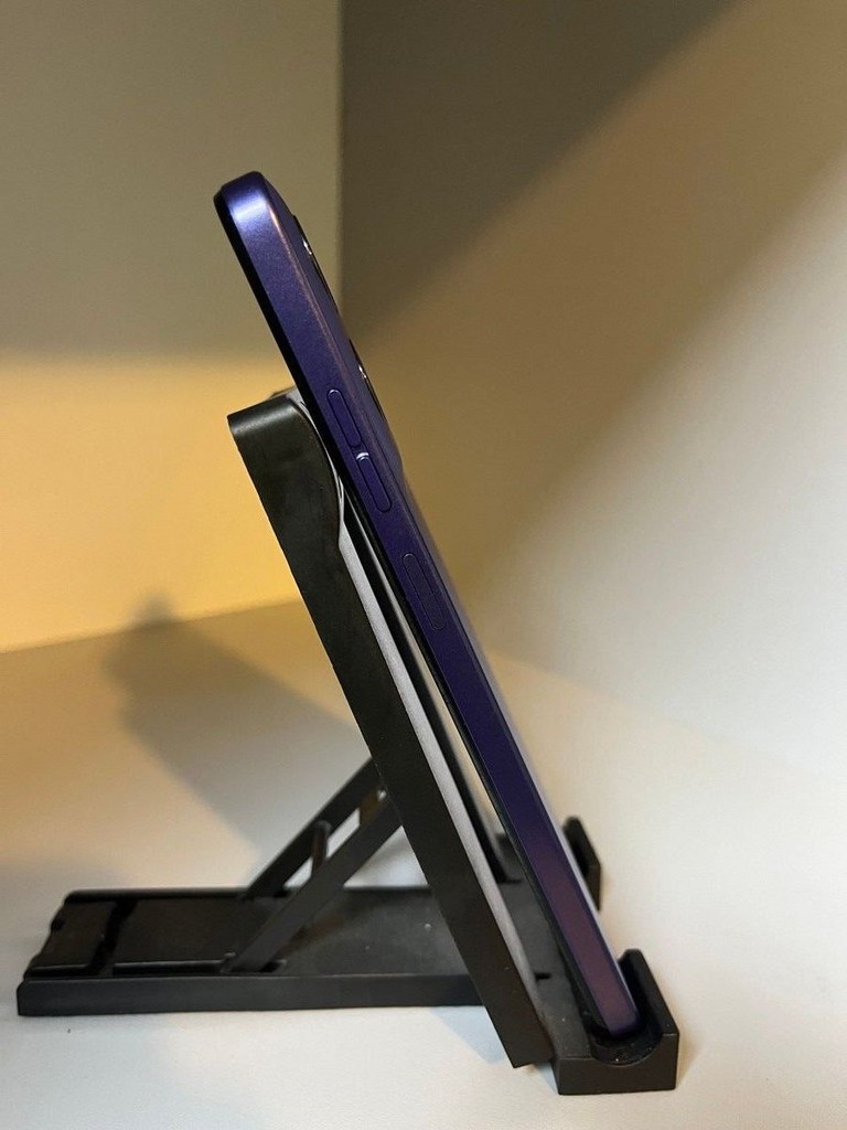 Дешиво Motorola moto e15 2/64gb с ломбарда