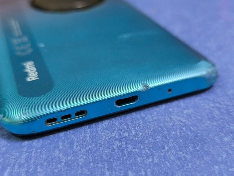 Розпродаж Xiaomi redmi 9a 2/32gb, продавець Техноскарб