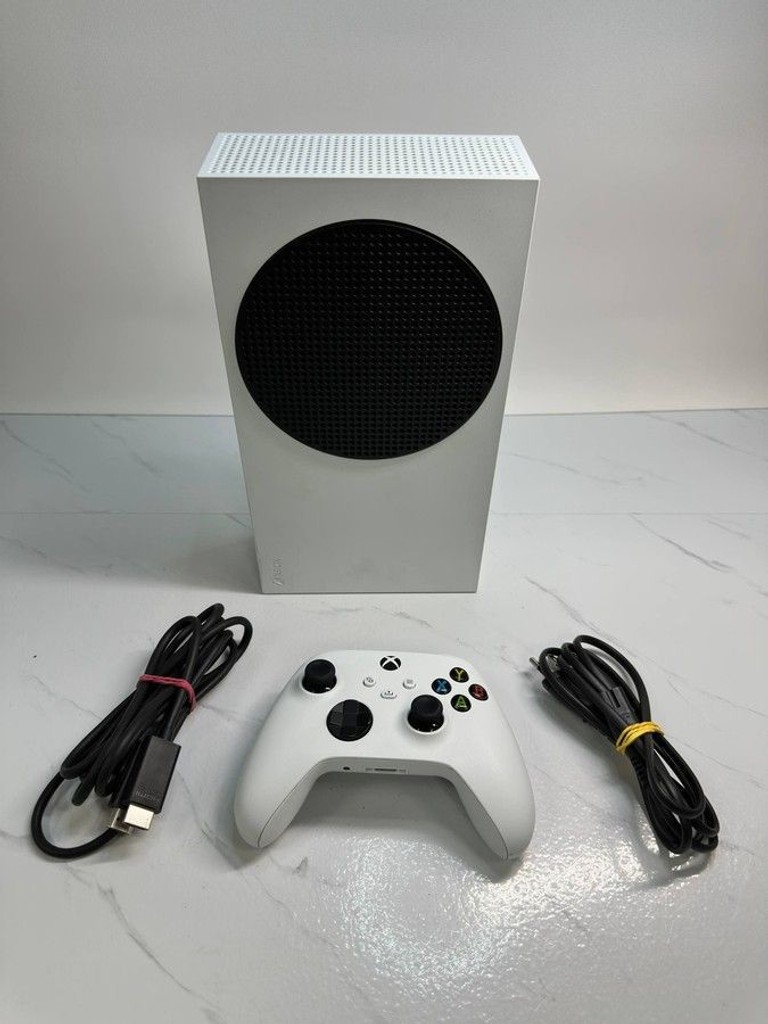 Купить Microsoft xbox series s 512gb Б/У