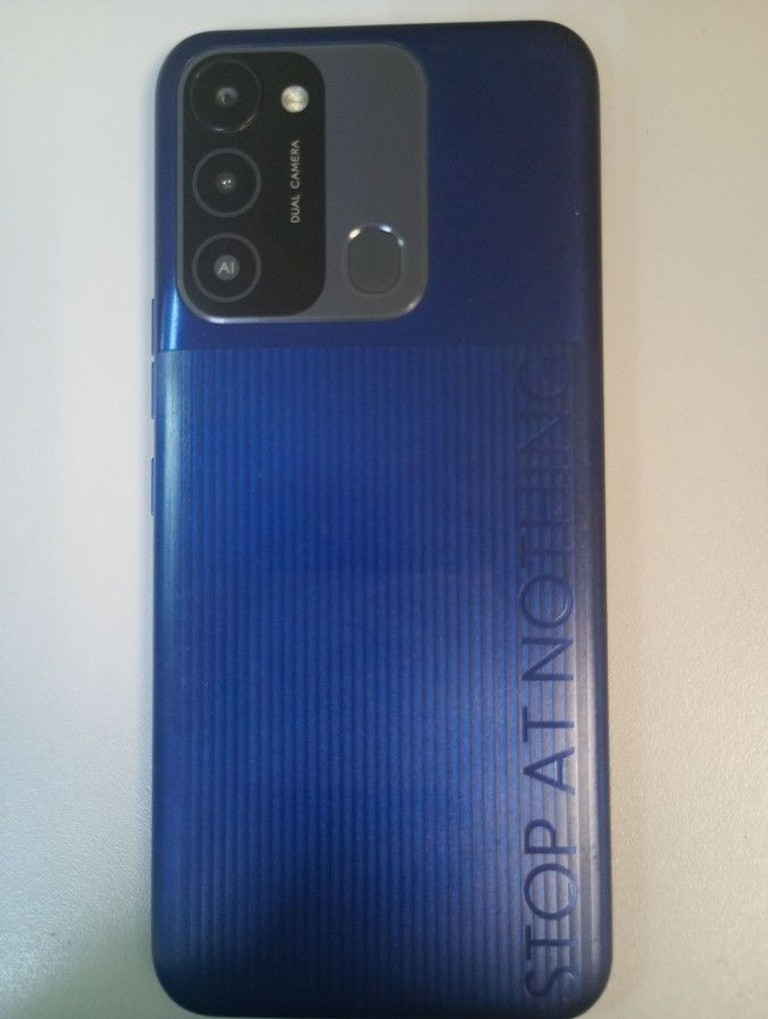 Дешиво Tecno spark go 2022 kg5m 2/32gb с ломбарда
